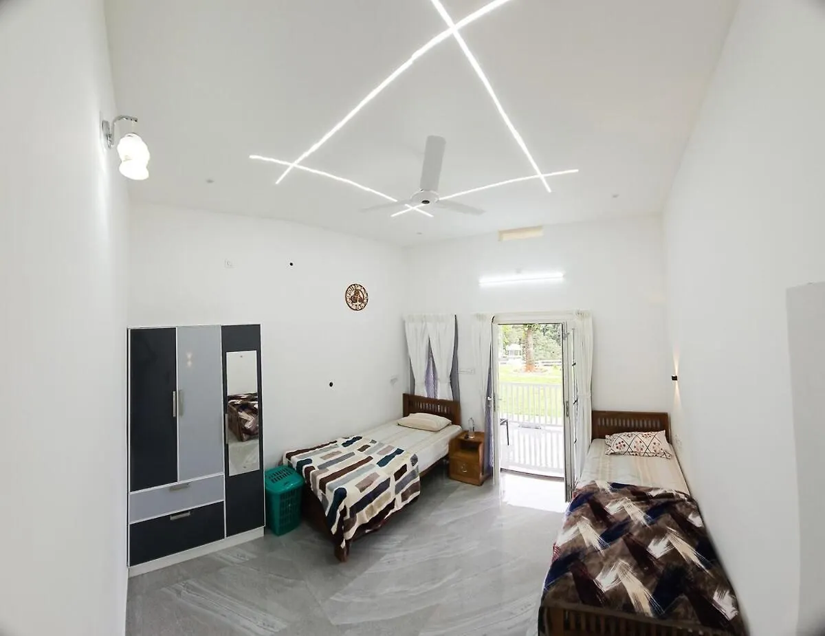 Uthuppan'S Holiday Home The Entire Home Udumbanshola 0*,  India