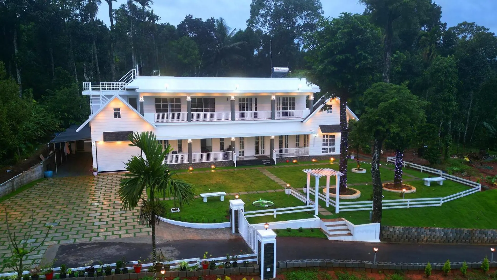 Uthuppan'S Holiday Home The Entire Home Udumbanshola India